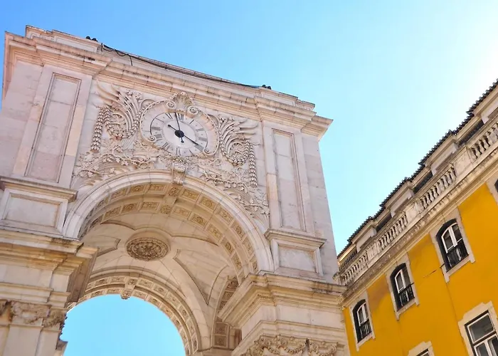 In The Heart Of Historic On Rua Augusta ホームステイ